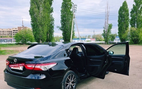 Toyota Camry, 2019 год, 3 080 000 рублей, 32 фотография