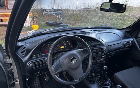 Chevrolet Niva I рестайлинг, 2011 год, 510 000 рублей, 3 фотография
