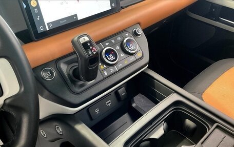 Land Rover Defender II, 2022 год, 8 410 000 рублей, 12 фотография