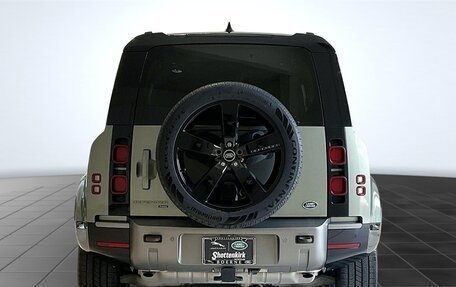 Land Rover Defender II, 2022 год, 8 410 000 рублей, 5 фотография