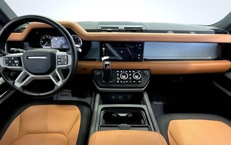 Land Rover Defender II, 2022 год, 8 410 000 рублей, 13 фотография