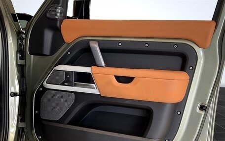 Land Rover Defender II, 2022 год, 8 410 000 рублей, 21 фотография