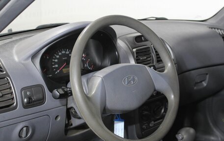 Hyundai Accent II, 2005 год, 290 000 рублей, 12 фотография