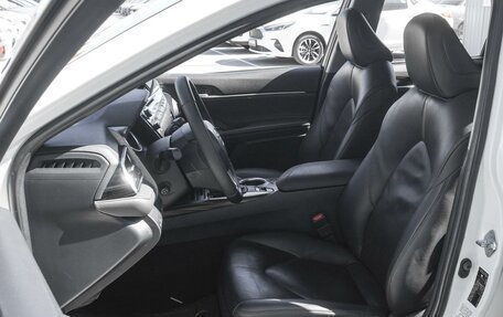 Toyota Camry, 2019 год, 2 799 000 рублей, 10 фотография