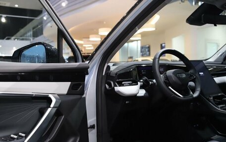 Geely Atlas, 2024 год, 4 017 190 рублей, 9 фотография