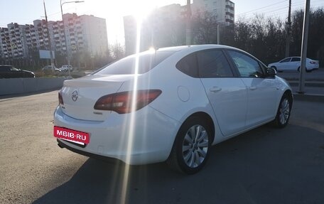 Opel Astra J, 2012 год, 720 000 рублей, 7 фотография