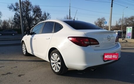 Opel Astra J, 2012 год, 720 000 рублей, 6 фотография