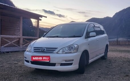 Toyota Ipsum II, 2004 год, 1 100 000 рублей, 10 фотография