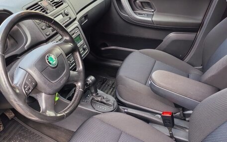Skoda Fabia II, 2011 год, 800 000 рублей, 15 фотография