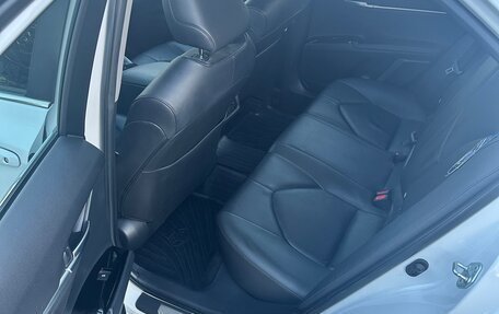 Toyota Camry, 2019 год, 2 500 000 рублей, 7 фотография