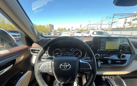 Toyota Highlander, 2021 год, 5 690 000 рублей, 23 фотография