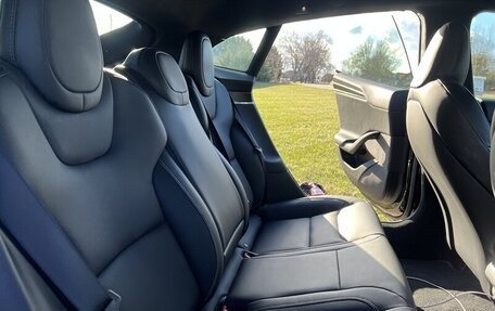 Tesla Model S I, 2022 год, 10 909 244 рублей, 18 фотография