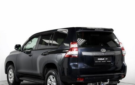 Toyota Land Cruiser Prado 150 рестайлинг 2, 2014 год, 3 045 000 рублей, 7 фотография