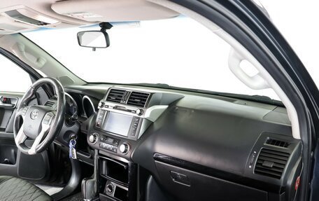 Toyota Land Cruiser Prado 150 рестайлинг 2, 2014 год, 3 045 000 рублей, 10 фотография