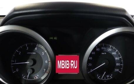 Toyota Land Cruiser Prado 150 рестайлинг 2, 2014 год, 3 045 000 рублей, 12 фотография