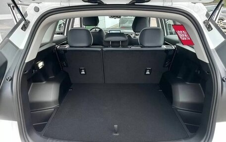 Geely Atlas, 2024 год, 3 917 190 рублей, 12 фотография