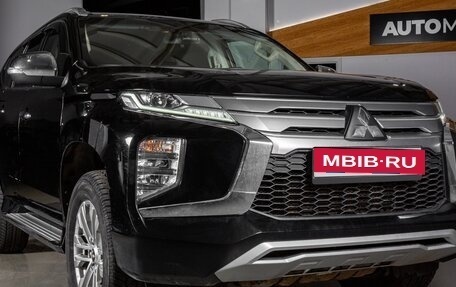 Mitsubishi Pajero Sport III рестайлинг, 2021 год, 3 398 000 рублей, 2 фотография