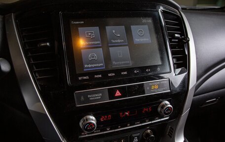 Mitsubishi Pajero Sport III рестайлинг, 2021 год, 3 398 000 рублей, 16 фотография