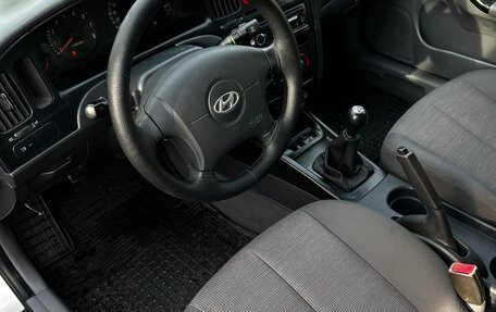 Hyundai Elantra III, 2004 год, 370 000 рублей, 10 фотография