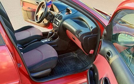 Peugeot 206, 2004 год, 300 000 рублей, 12 фотография