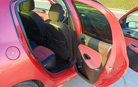 Peugeot 206, 2004 год, 300 000 рублей, 13 фотография