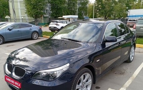BMW 5 серия, 2007 год, 1 950 000 рублей, 2 фотография