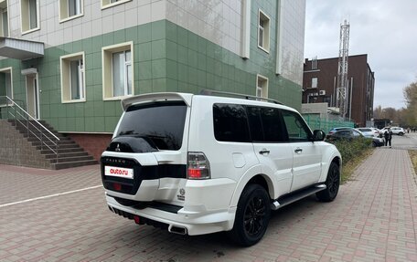 Mitsubishi Pajero IV, 2017 год, 2 850 000 рублей, 2 фотография
