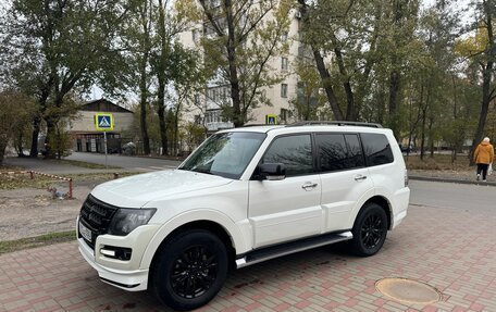 Mitsubishi Pajero IV, 2017 год, 2 850 000 рублей, 12 фотография