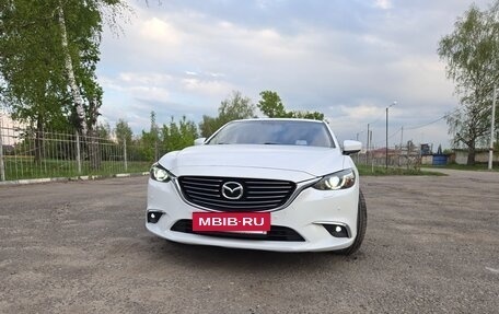 Mazda 6, 2017 год, 1 950 000 рублей, 3 фотография