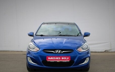 Hyundai Solaris II рестайлинг, 2012 год, 720 000 рублей, 2 фотография