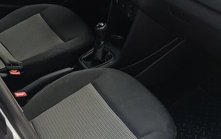 Volkswagen Polo VI (EU Market), 2015 год, 850 000 рублей, 5 фотография