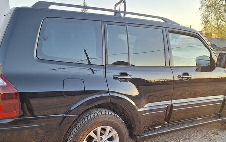 Mitsubishi Pajero III рестайлинг, 2006 год, 1 070 000 рублей, 6 фотография