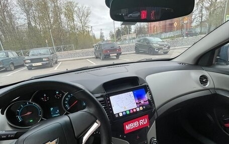 Chevrolet Cruze II, 2012 год, 700 000 рублей, 10 фотография