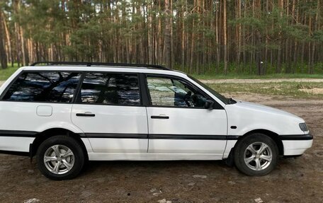 Volkswagen Passat B4, 1995 год, 320 000 рублей, 3 фотография