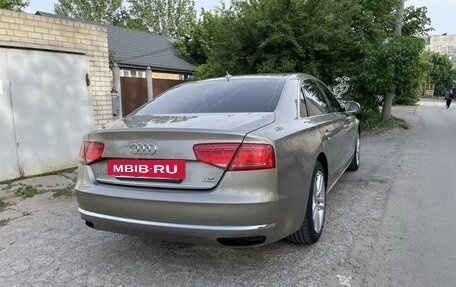 Audi A8, 2011 год, 2 300 000 рублей, 6 фотография