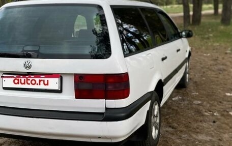 Volkswagen Passat B4, 1995 год, 320 000 рублей, 4 фотография