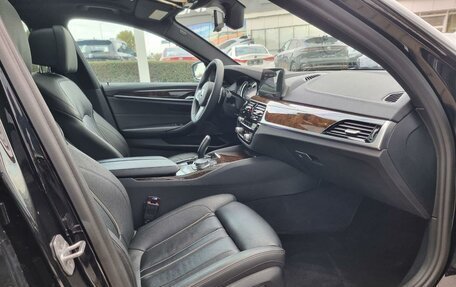 BMW 5 серия, 2017 год, 4 300 000 рублей, 28 фотография