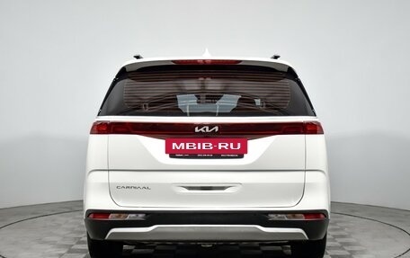 KIA Carnival, 2022 год, 3 790 000 рублей, 6 фотография