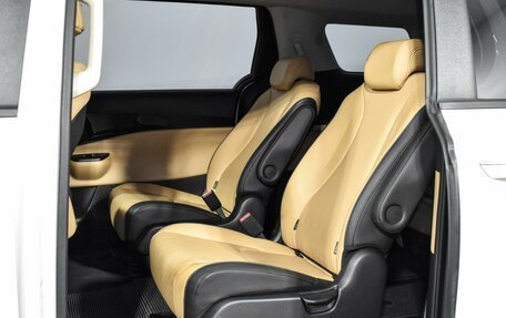 KIA Carnival, 2022 год, 3 790 000 рублей, 13 фотография