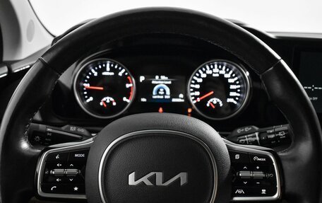 KIA Carnival, 2022 год, 3 790 000 рублей, 22 фотография