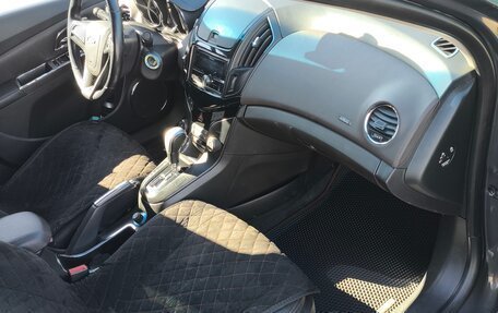 Chevrolet Cruze II, 2013 год, 950 000 рублей, 16 фотография