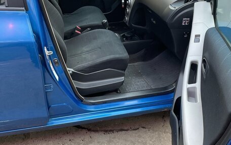 Toyota Yaris III рестайлинг, 2006 год, 400 000 рублей, 5 фотография