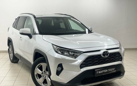 Toyota RAV4, 2021 год, 3 799 000 рублей, 3 фотография