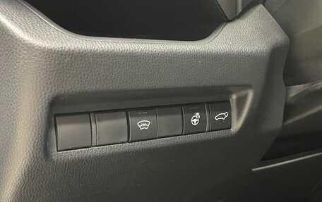 Toyota RAV4, 2021 год, 3 799 000 рублей, 18 фотография