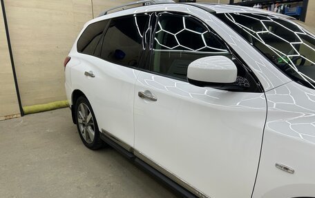 Nissan Pathfinder, 2014 год, 2 050 000 рублей, 3 фотография