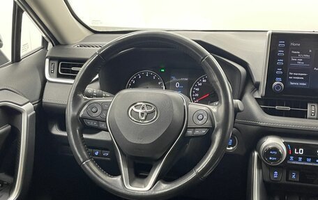 Toyota RAV4, 2021 год, 3 799 000 рублей, 20 фотография