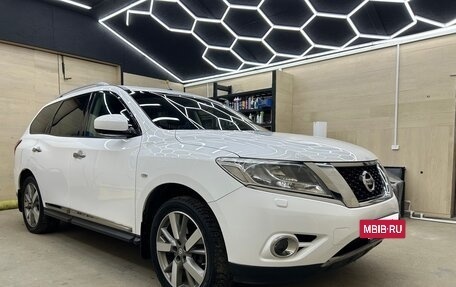 Nissan Pathfinder, 2014 год, 2 050 000 рублей, 2 фотография