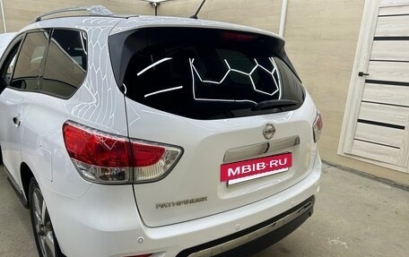 Nissan Pathfinder, 2014 год, 2 050 000 рублей, 4 фотография