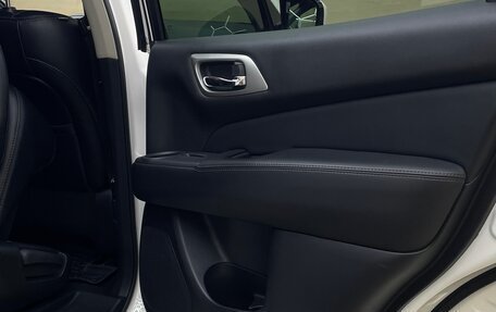 Nissan Pathfinder, 2014 год, 2 050 000 рублей, 15 фотография