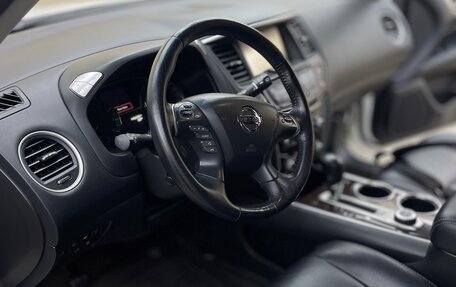 Nissan Pathfinder, 2014 год, 2 050 000 рублей, 10 фотография